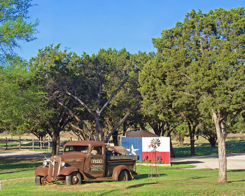 Tejas Traders, Gruene, Texas Chevy Truck